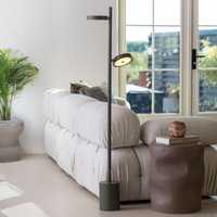 GOOD & MOJO LED-golvlampa Okinawa, 2 lampor grön, 146 cm, trä