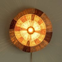GOOD & MOJO Vägglampa Serengeti, Ø45cm, brun, jute, stickkontakt