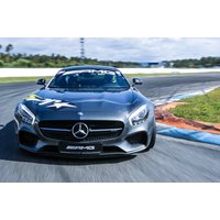 Mercedes AMG GT-S Rennstreckentraining – Geschwindigkeit von seiner eleganten Seite! Mercedes AMG GT-S Rennstreckentraining – Geschwindigkeit von seiner eleganten Seite!