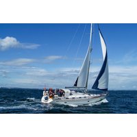 Segelurlaub Ostsee (2 Nächte) – Segel setzen und Leinen los! Segelurlaub Ostsee (2 Nächte) – Segel setzen und Leinen los!