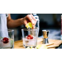Gin Degustation Zürich – Entdecke Zürichs Gin-Geheimnisse hautnah! in Zürich – Hard Gin Degustation Zürich – Entdecke Zürichs Gin-Geheimnisse hautnah! in Zürich – Hard