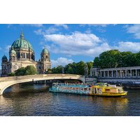 Spree Rundfahrt Berlin (2,5 Stunden) Spree Rundfahrt Berlin (2,5 Stunden)