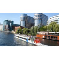 Schifffahrt Berlin (2 Std.) Schifffahrt Berlin (2 Std.)