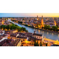 Städtetrip Verona für 2 (1 Nacht) Deluxe Castel D´Azzano Städtetrip Verona für 2 (1 Nacht) Deluxe Castel D´Azzano