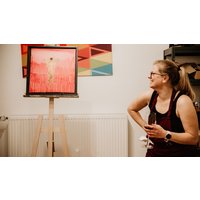 Aktmalerei Frankfurt mit Weintasting (Nordend) Aktmalerei Frankfurt mit Weintasting (Nordend)