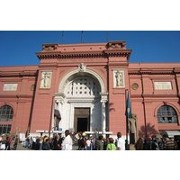 Private Guided Half-Day Tour: Egyptian Museum in Cairo