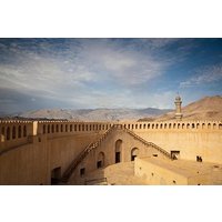 Muscat Shore Excursion: Private Nizwa Day Trip