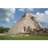 Private Tour to Uxmal & Hacienda Yunku with cenote by Yucatan Concierge