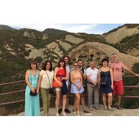 One Day New Discovery Tour to the Guyaju Caves and Badaling Great Wall