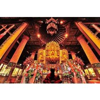 2-Hour Private Shanghai Longhua Temple Walking Tour