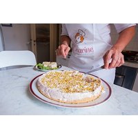 Private cooking class at a Cesarina's home with tasting in Maranello