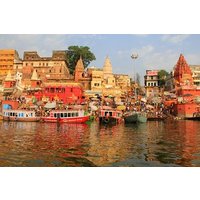 Varanasi and Taj Mahal Tour with Ganges Boat Ride