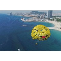 Pack Jet Ski sin licencia y Parasailing Tour en Barcelona