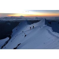 HUAYNA POTOSI. MOUNTAIN TREK. 3 DAYS 2NIGHTS. 6090m. PLS ASK FOR AVAILABILITY.