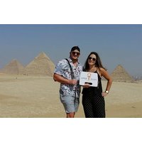 Full-day tour Giza pyramids and Egyptian Museum and bazaar, camel ride, Lunch