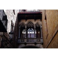 Roman & Gotic & Gaudi in Barcelona: private walking tour