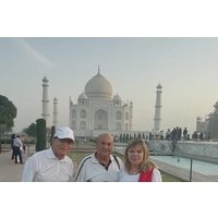 Private Custom Tour: Agra Sightseeing with Guide