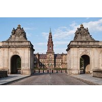 Private Tour: 4-hour Copenhagen City Tour and visit Christiansborg Palace