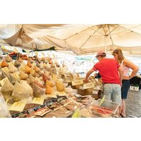 Private market tour, lunch or dinner and cooking demo in Erice