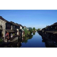 4-Day Private Tour to Shanghai and Suzhou Tongli with Lunch