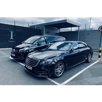 Chauffeur Car Transfer Services from London To Gatwick Airport
