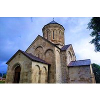 Private Tour to Racha from Tbilisi with Medieval Churches, Wine Tasting & Lunch