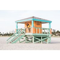 Private Vacation Photography Session with Local Photographer in Miami