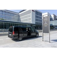 Krakow: Private Airport Transfer
