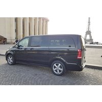 Private Chauffeur from Paris to Charles De Gaulle Airport