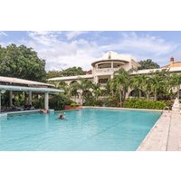 Shuttle From Liberia Airport To The Coast Beachfront Hotel - Tamarindo