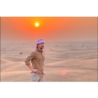 Red Dune 4x4 Desert Safari with Sand Boarding & Camel (4 hr)