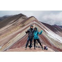 All-inclusive 7 Colors Mountain Tour