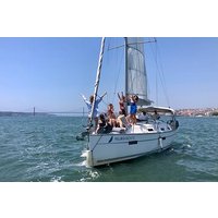 Lisbon Private Sailing Cruise, drink included (options: 2h, 3h, 4h, 6h or 8h)