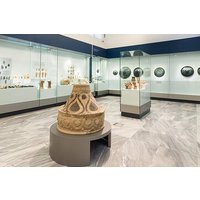 Elounda to Knossos: Culture, Lyrarakis Winery & Ancient Stories