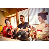 Tokyo Geisha Cultural Experience with Sake Tasting