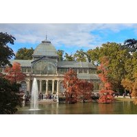 A Self-Guided Tour of El Retiro Park’s Rise, Ruin and Redemption