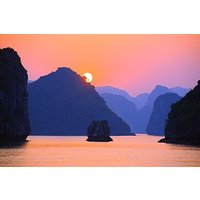 Cat Ba Island - Lan Ha Bay Sunset Tour with Kayaking and Swimming
