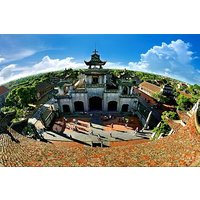 Phat Diem Catheral and Tam Coc Private Day Tour from Hanoi