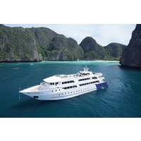 Tropical Treasures of Phi Phi Island by Cruise