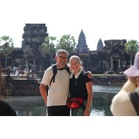 Angkor Wat 2 Day Tour Package & Sunrise and Sunset