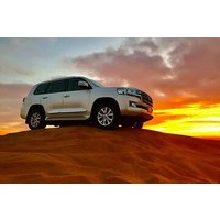 6 hours Premium Desert Safari in Dubai Red Dunes