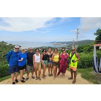 Experience Roatan Guided Tour with Chocolate and Rum Tasting