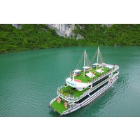 Hanoi to Halong Bay Day Cruise : Limosine, Jacuzzi & Buffet Lunch