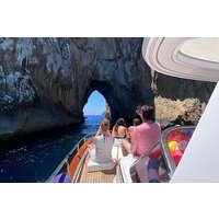 Exploring Capri Secret Gems by Private Boat with Local Skipper