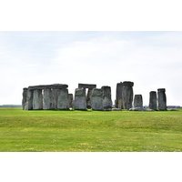 London: Private Taxi Tour to Stonehenge and Sailsbury