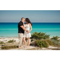 romantic photoshoot cancun