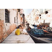 Guided City Walking Tour with Gondola Ride in Venice