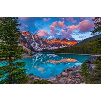 Moraine Lake Sunrise Private Luxury Tour - from Canmore/Banff