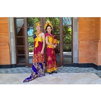 Balinese Traditional Dress photo shoot