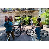 BIKE TOUR in the coolest areas of GUADALAJARA